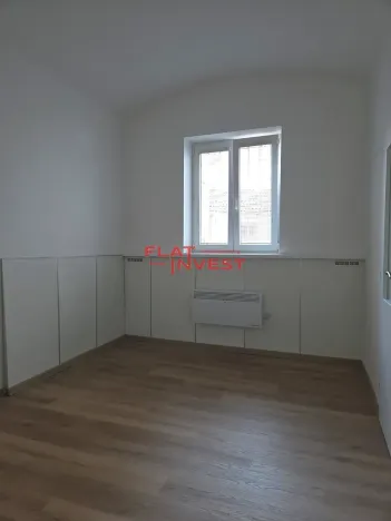 Pronájem bytu 2+kk, Praha - Žižkov, Milíčova, 37 m2