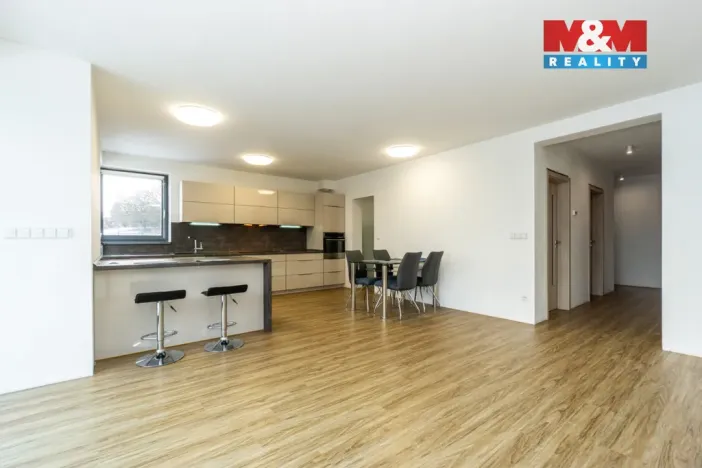 Prodej rodinného domu, Rohovládova Bělá, 287 m2