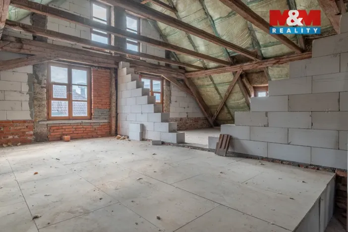 Prodej obchodního prostoru, České Budějovice - České Budějovice 1, Hradební, 615 m2