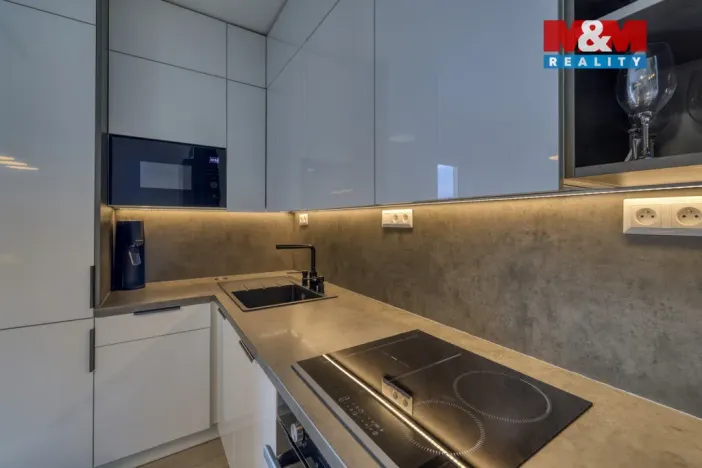 Prodej bytu 2+kk, Zbůch, K Újezdu, 47 m2