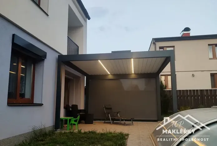 Prodej rodinného domu, Zásmuky, Sladkovského, 186 m2