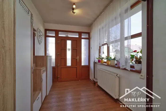 Prodej rodinného domu, Zásmuky, Sladkovského, 186 m2