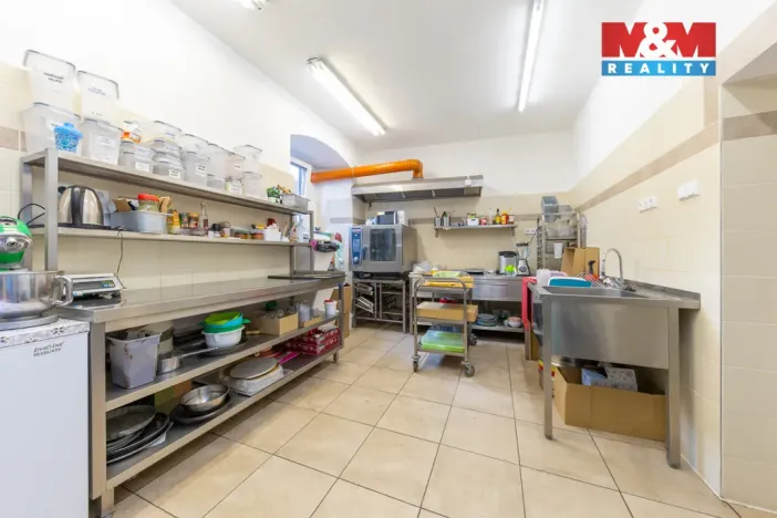 Prodej restaurace, Nedvědice, 96 m2
