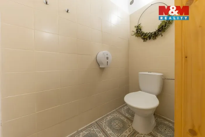 Prodej restaurace, Nedvědice, 96 m2