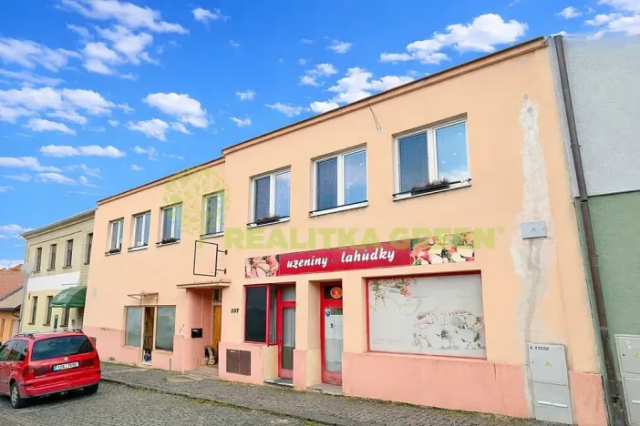 Pronájem obchodního prostoru, Želechovice nad Dřevnicí, 4. května, 55 m2