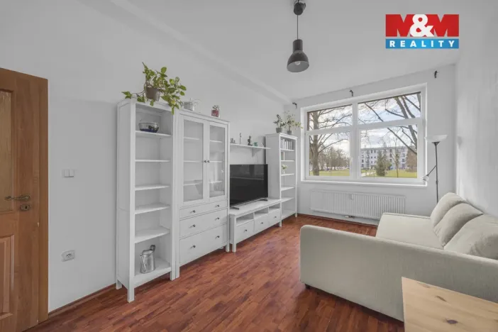 Prodej bytu 3+kk, Milovice - Mladá, Slepá, 67 m2