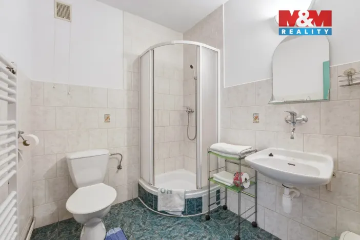 Prodej ubytování, Teplice nad Metují - Dolní Teplice, Aloise Jiráska, 645 m2