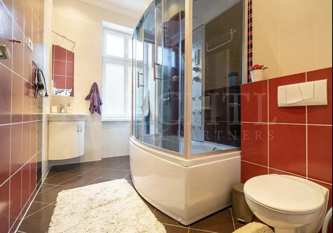 Prodej bytu 3+kk, Karlovy Vary, Na Vyhlídce, 94 m2