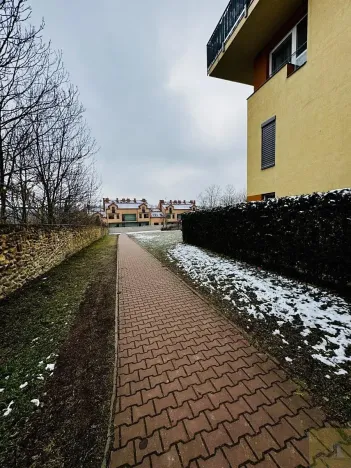 Prodej bytu 2+kk, Praha - Dubeč, Winklerova, 49 m2