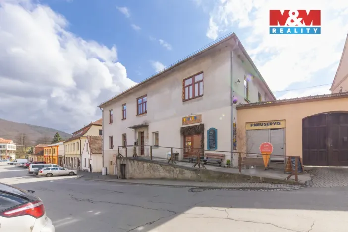 Prodej rodinného domu, Nedvědice, 411 m2