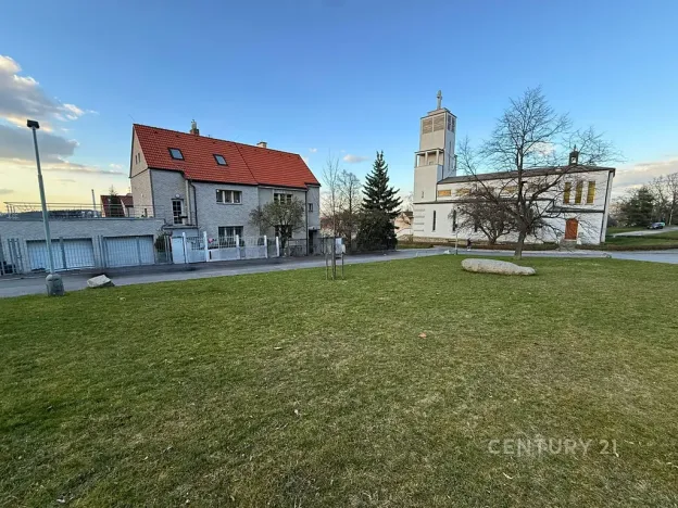 Pronájem bytu 2+1, Praha - Záběhlice, Roztylské sady, 56 m2