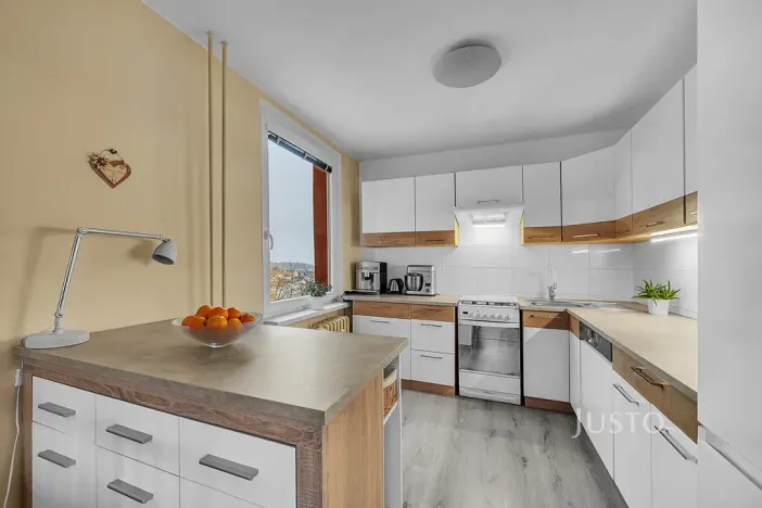 Prodej bytu 3+1, Kladno, Průchova, 65 m2