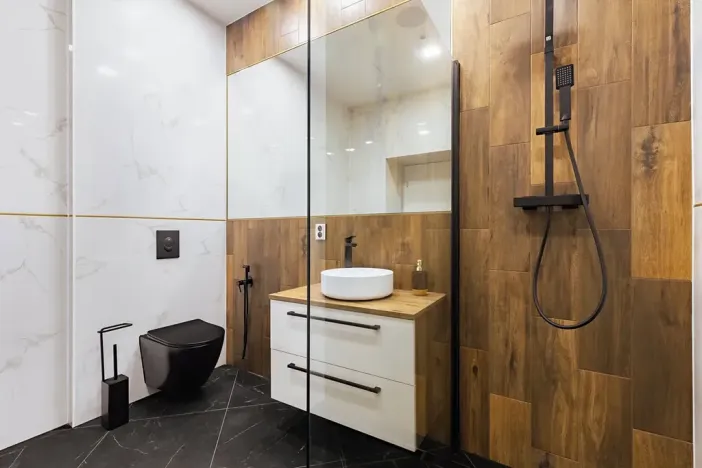 Prodej bytu 3+kk, Horní Planá, Náměstí, 83 m2