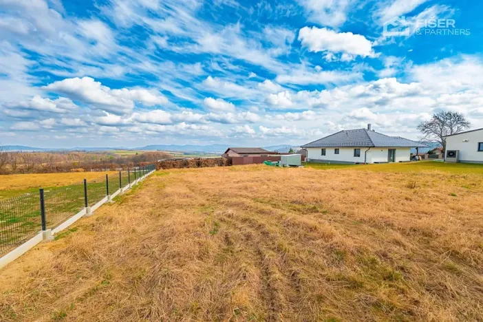 Prodej pozemku pro bydlení, Police, 884 m2