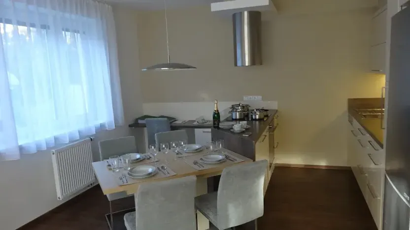 Pronájem bytu 2+kk, Brno, Bochořákova, 78 m2