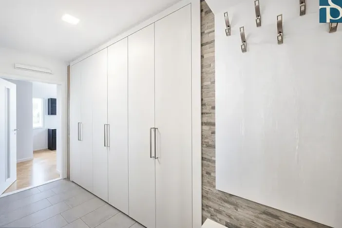 Pronájem bytu 3+1, Praha - Braník, Žalmanova, 67 m2