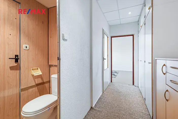 Pronájem bytu 1+1, Jindřichův Hradec, sídliště Vajgar, 42 m2