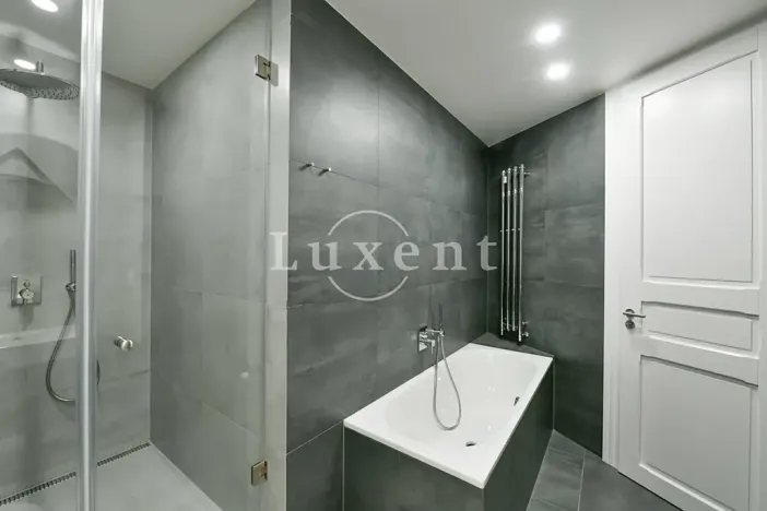 Pronájem bytu 4+kk, Praha - Vinohrady, náměstí Jiřího z Poděbrad, 118 m2