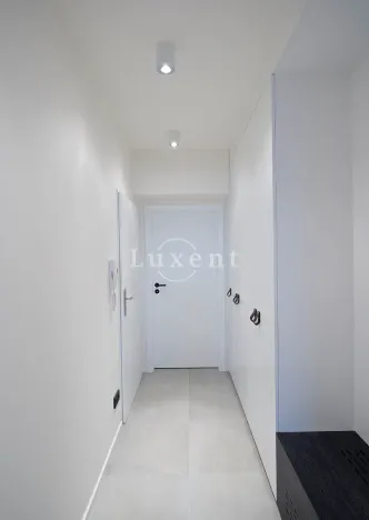 Pronájem bytu 2+kk, Praha - Vinohrady, náměstí Jiřího z Poděbrad, 60 m2