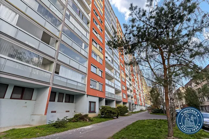 Prodej bytu 3+1, Praha, Poznaňská, 70 m2