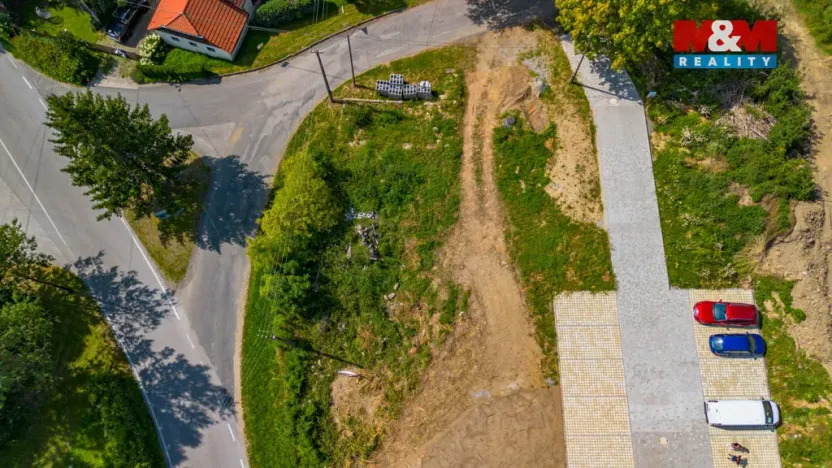 Prodej pozemku pro bydlení, Černá v Pošumaví - Bližná, 800 m2