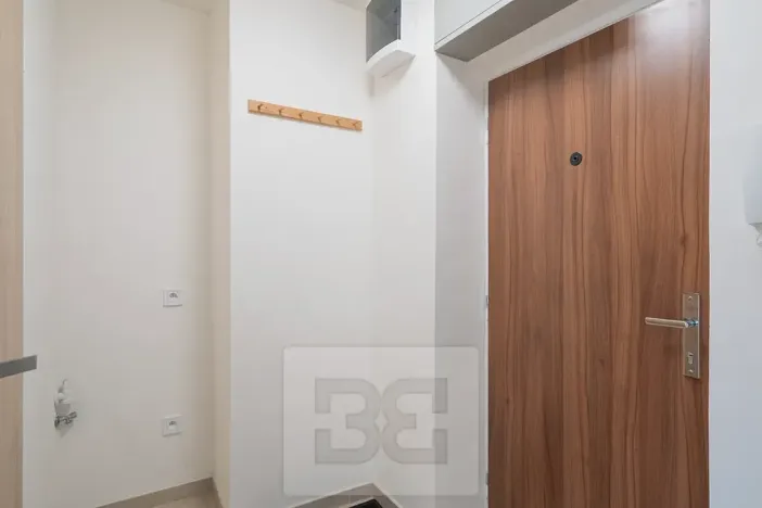 Pronájem bytu 1+1, Praha - Střížkov, Bínova, 32 m2