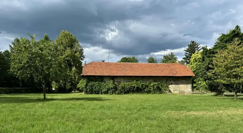 Prodej rodinného domu, Střítež, 425 m2