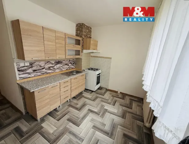 Pronájem bytu 2+1, Chomutov, Dřínovská, 61 m2