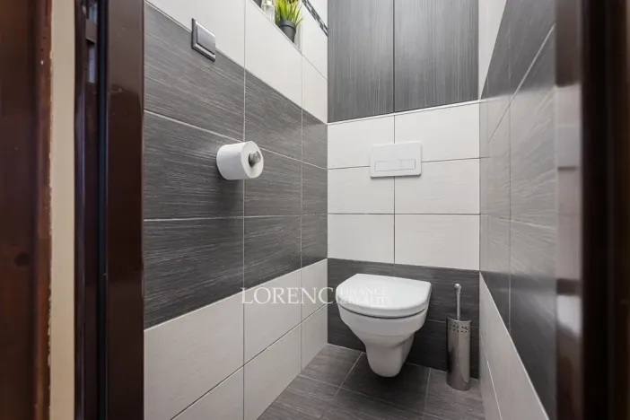 Prodej rodinného domu, Hroznová Lhota, 327 m2