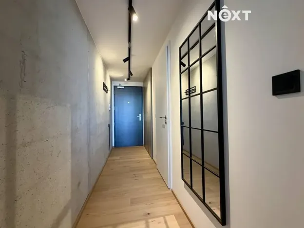 Pronájem bytu 1+kk, Praha - Vysočany, Kolbenova, 38 m2