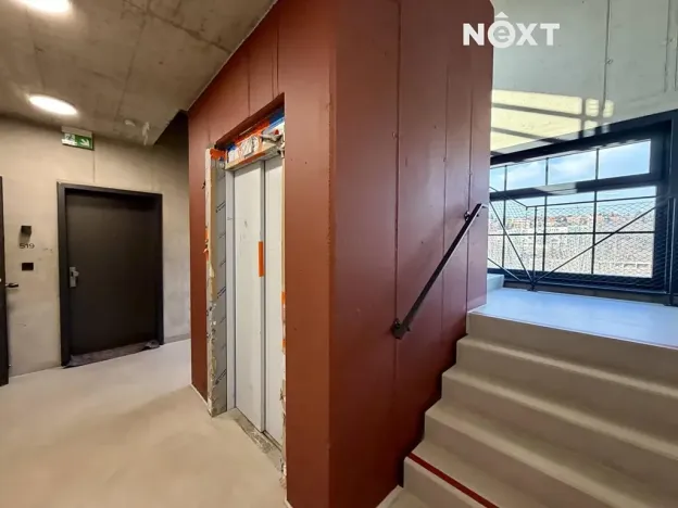 Pronájem bytu 1+kk, Praha - Vysočany, Kolbenova, 38 m2