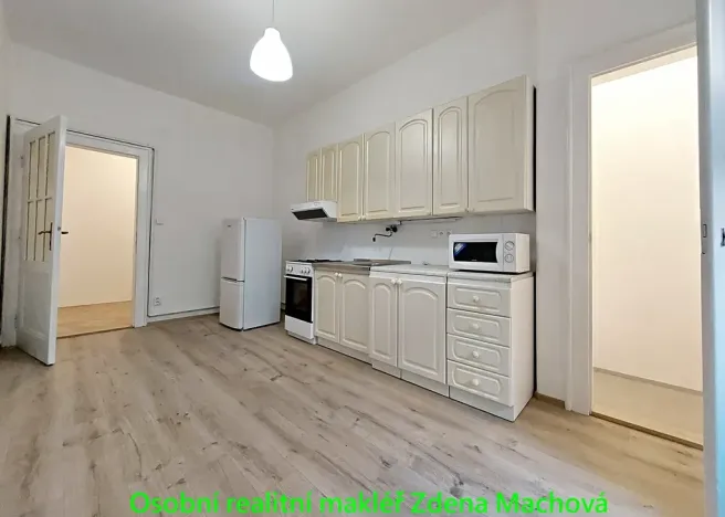 Pronájem bytu 2+kk, Praha - Žižkov, Hartigova, 43 m2
