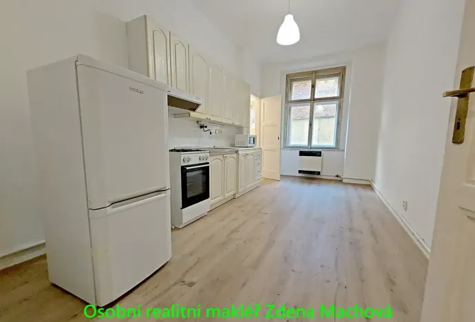 Pronájem bytu 2+kk, Praha - Žižkov, Hartigova, 43 m2