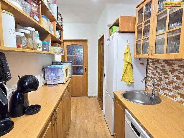 Prodej bytu 3+kk, Stará Huť, Čsl. Armády, 65 m2