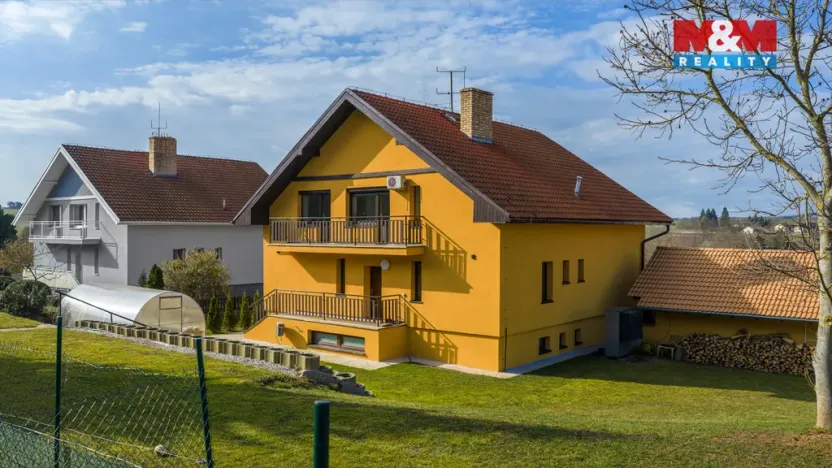 Prodej rodinného domu, Očihov, 280 m2