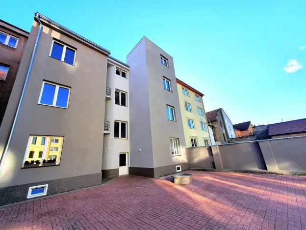 Pronájem bytu 2+kk, Kralupy nad Vltavou, Havlíčkova, 56 m2