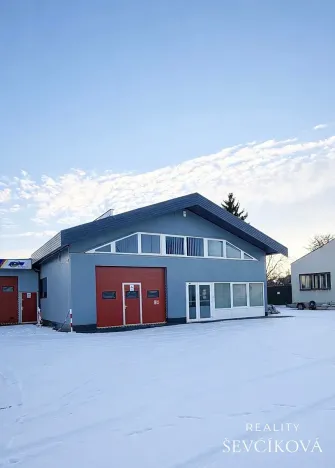 Pronájem obchodního prostoru, Hradec Králové, Vlčkovická, 700 m2