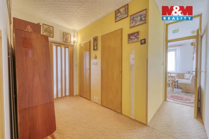 Prodej bytu 2+1, Plzeň - Severní Předměstí, Bzenecká, 57 m2