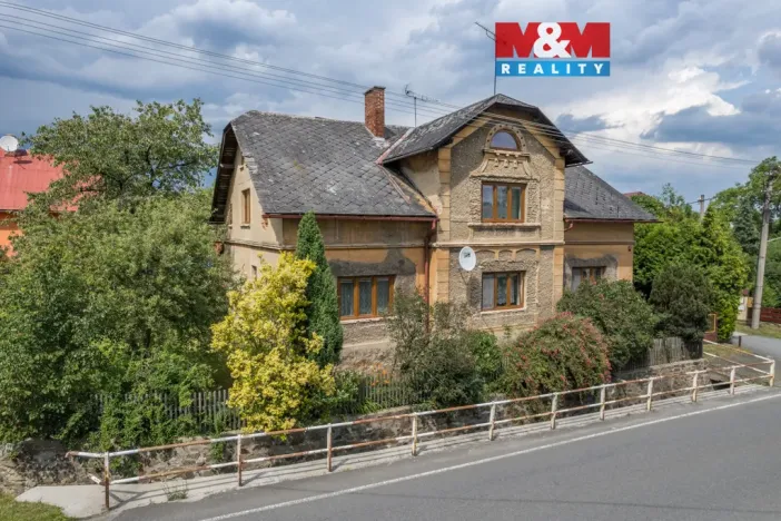 Prodej rodinného domu, Liptaň, 266 m2