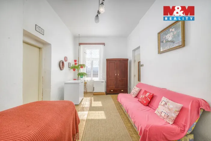 Prodej rodinného domu, Ostrov, 99 m2