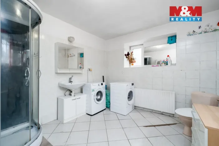 Prodej rodinného domu, Osek, Sokolská, 345 m2