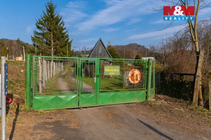 Prodej zahrady, Česká Kamenice, 435 m2