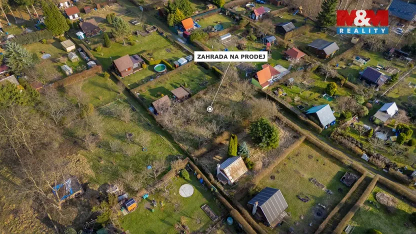 Prodej zahrady, Česká Kamenice, 435 m2