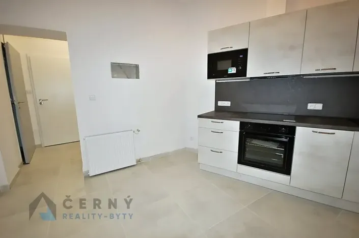 Prodej bytu 2+1, Liberec, Liliová, 149 m2