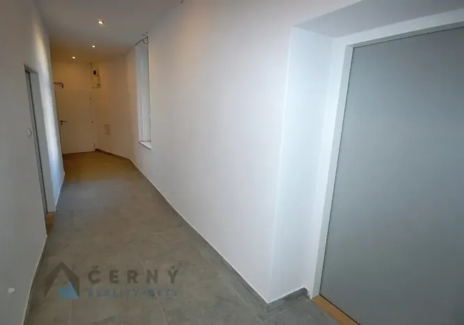 Prodej bytu 2+1, Liberec, Liliová, 149 m2