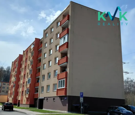 Prodej bytu 3+1, Loket, Sportovní, 70 m2