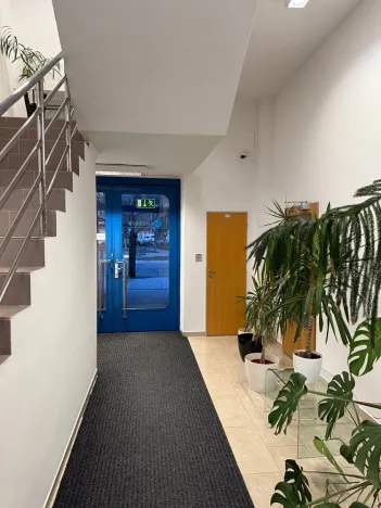 Pronájem kanceláře, Vsetín, Dolní náměstí, 194 m2