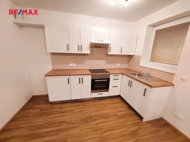 Pronájem bytu 2+kk, Slavkov u Brna, 52 m2