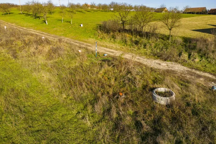 Prodej pozemku, Hradčovice, 2487 m2