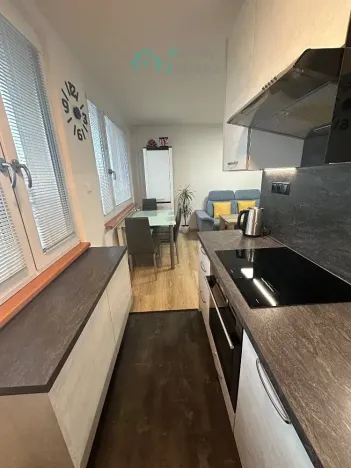 Prodej bytu 3+kk, Pardubice, Bělehradská, 65 m2